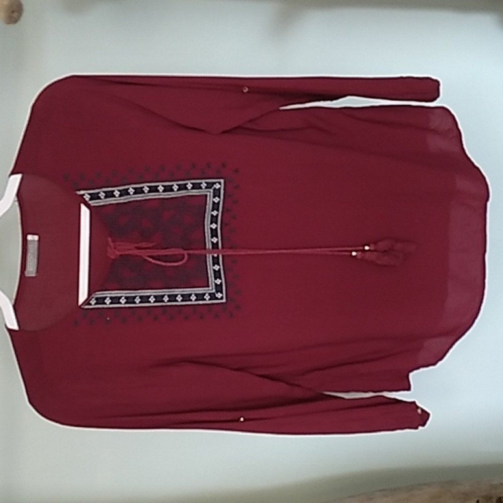 Beechtree women's size small blouse top. Embroidered neck, roll sleeve, tassels